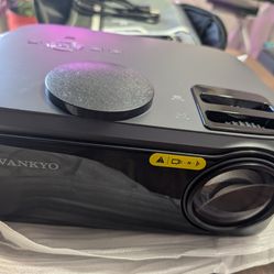 Like New VANKYO 1080P Full Hd Movie Projector