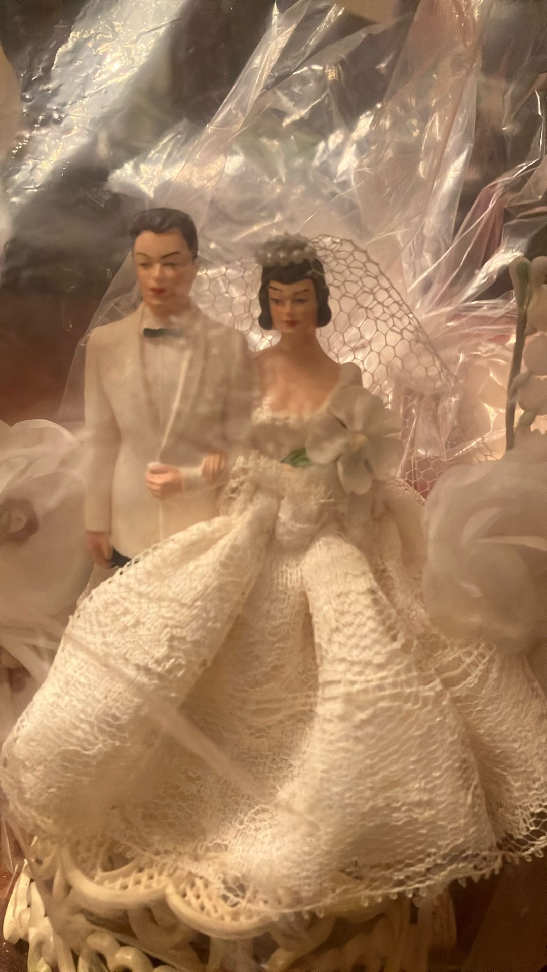 Vintage Bride & Groom Cake Topper