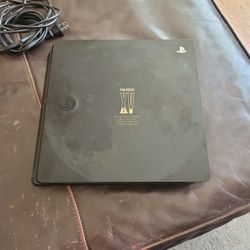PlayStation 4 Slim - Final Fantasy XV Luna Edition