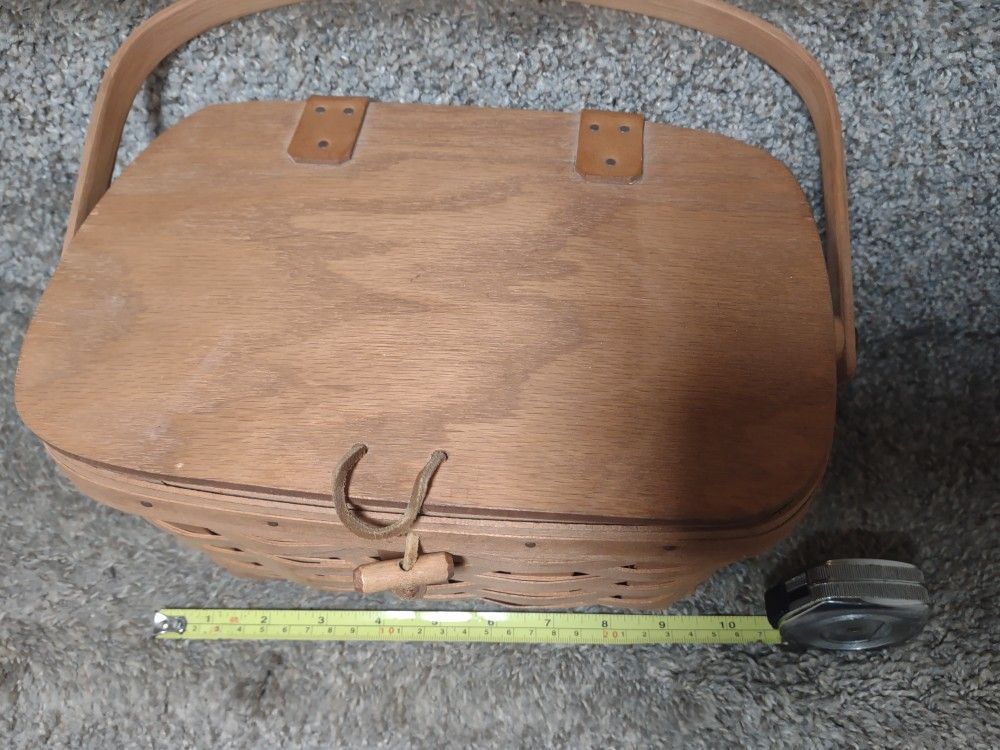 Vintage Longaberger Small Storage Basket With Handle And Lid