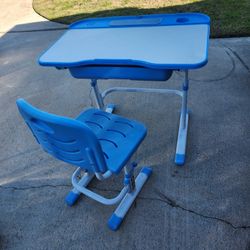Children’s Desk