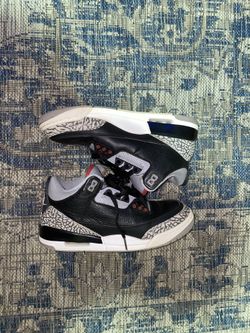 Jordan 3 Black cements Size 8.5