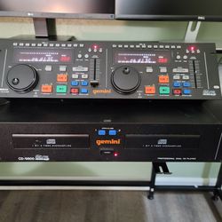 Gemini CD-9800 Professional Dual CD Mixer With DJ Controller