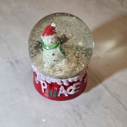 Snowman Mini Snow Globe
