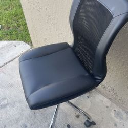 Faux Leather Office Chair (Like new)