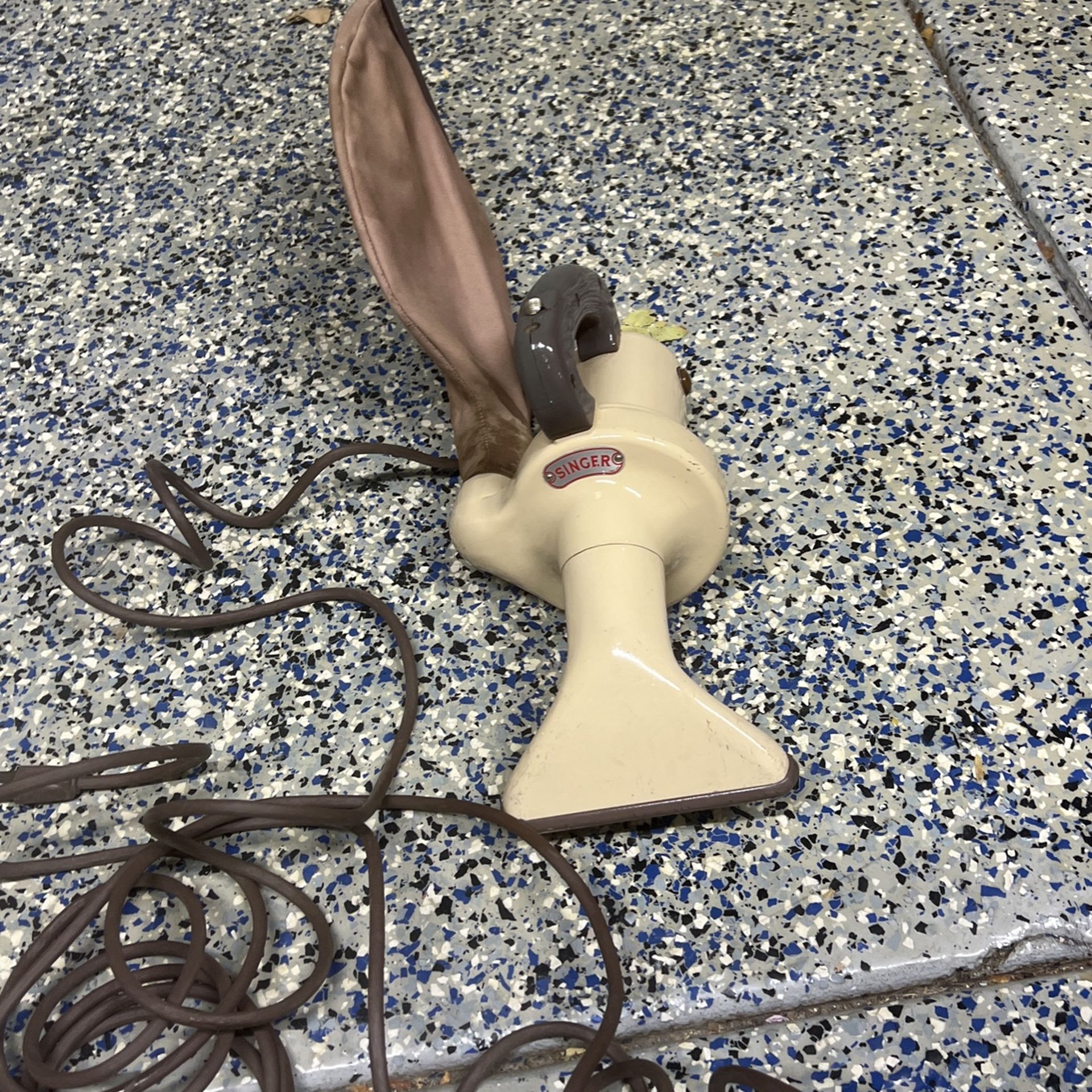 Singer vacuum cleaner