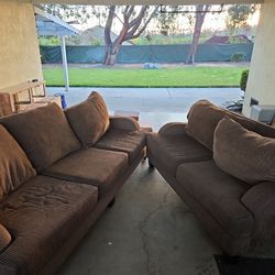 Free couches