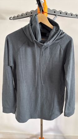 32 Heat sweater
