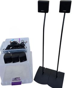 (LOT OF 5) Bose Speakers w/2 Stands & Cables