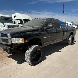 2004 dodge ram 3500 part out