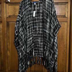 New with tags womens one size cape