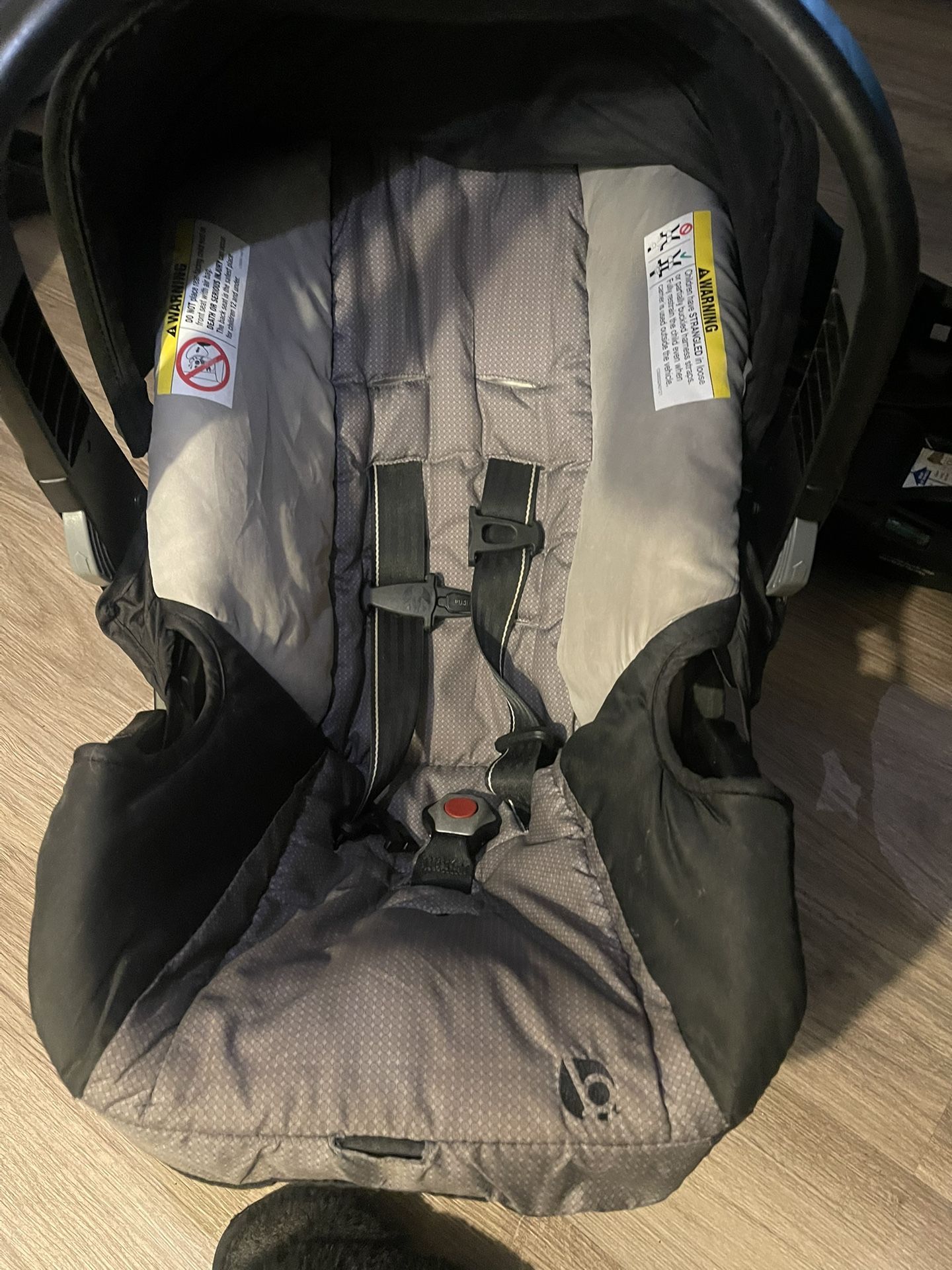 Baby Trend EZ-Lift™ PLUS Infant Car Seat