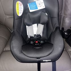 uppababy aria infant car seat UPPAbaby Aria V2 Infant Car Seat