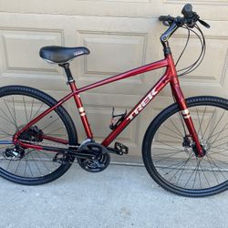 Trek Verve 2 Hybrid Bike