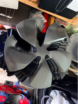 Tesla Model Y Aero wheel covers
