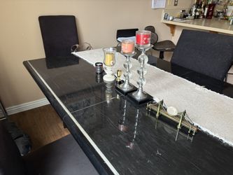 Black Dinette Set With Four Chairs