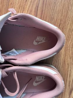 Women’s Shoes