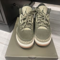 Medium Olive 3s 