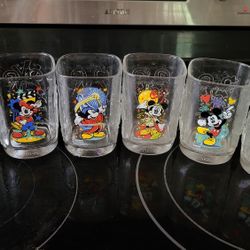 4 set of Walt Disney World Mickey Mouse Millennium Celebration glasses, year 2000