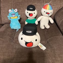 TheOdd1sout Plushies Bundle (READ DESCRIPTION)