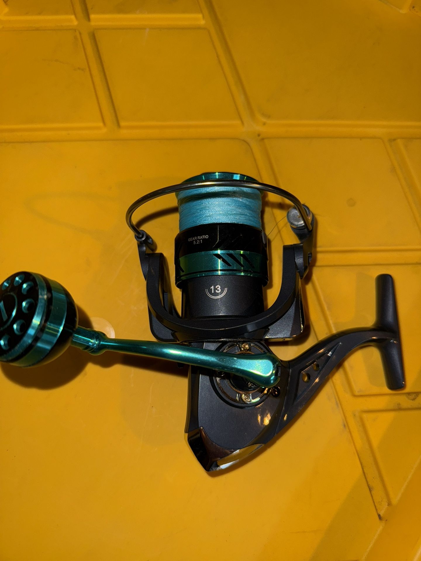 Size 5000 Reel With 10lb Braid for Sale in San Diego, CA OfferUp