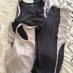 Woman’s Avia Work Out Set. Set Of 3 