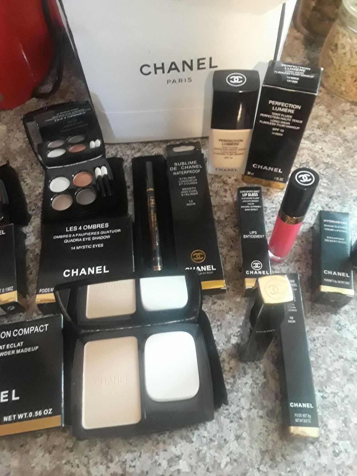 Chanel set for Sale in Stockton, CA - OfferUp