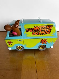 Vintage 1998 Boley Scooby-Doo Mystery Machine Bump & Go Motorized Van