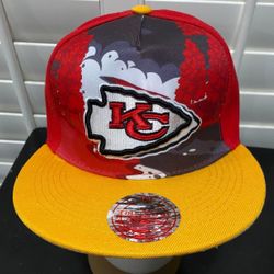 Brand New Kansas City Chiefs Mitchell & Ness Adult Snapback Hat - $15