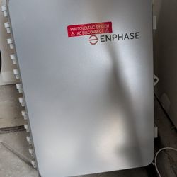 Enphase IQ Combiner 3