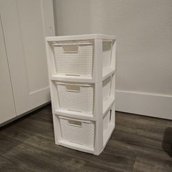 Organizing containers