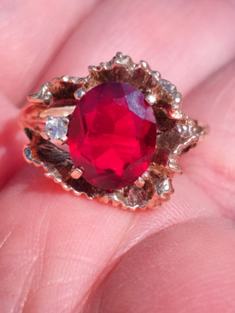10k Vintage Natural Ruby & Diamond Ring