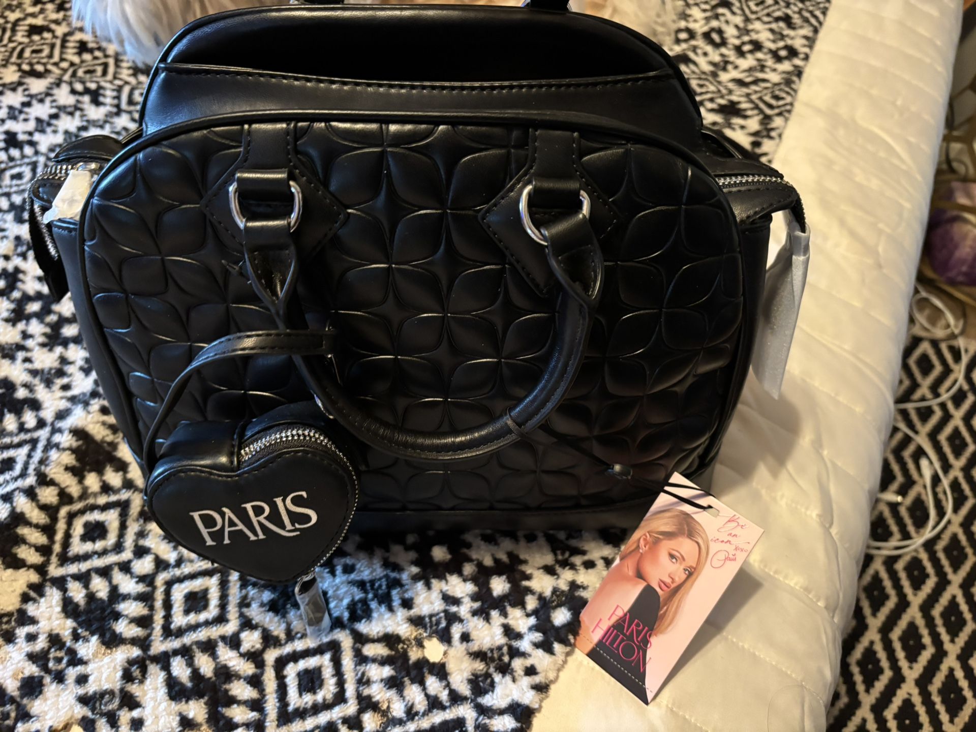 Paris Hilton brand new purse with multiple pockets