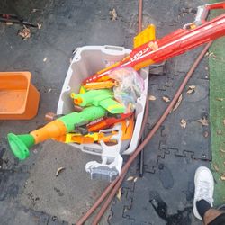 Nerf Guns 