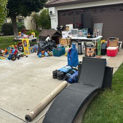 Yard Sale 