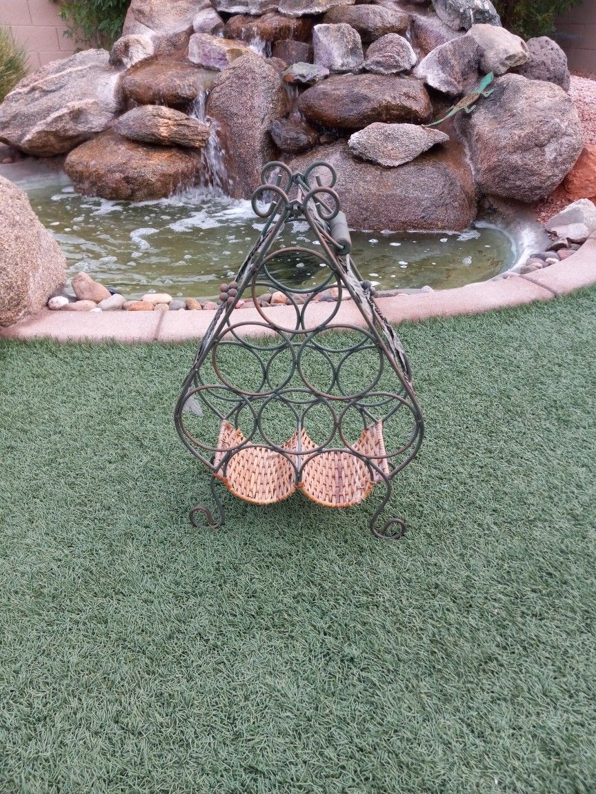 Decorative 8 Bottle Wine Rack