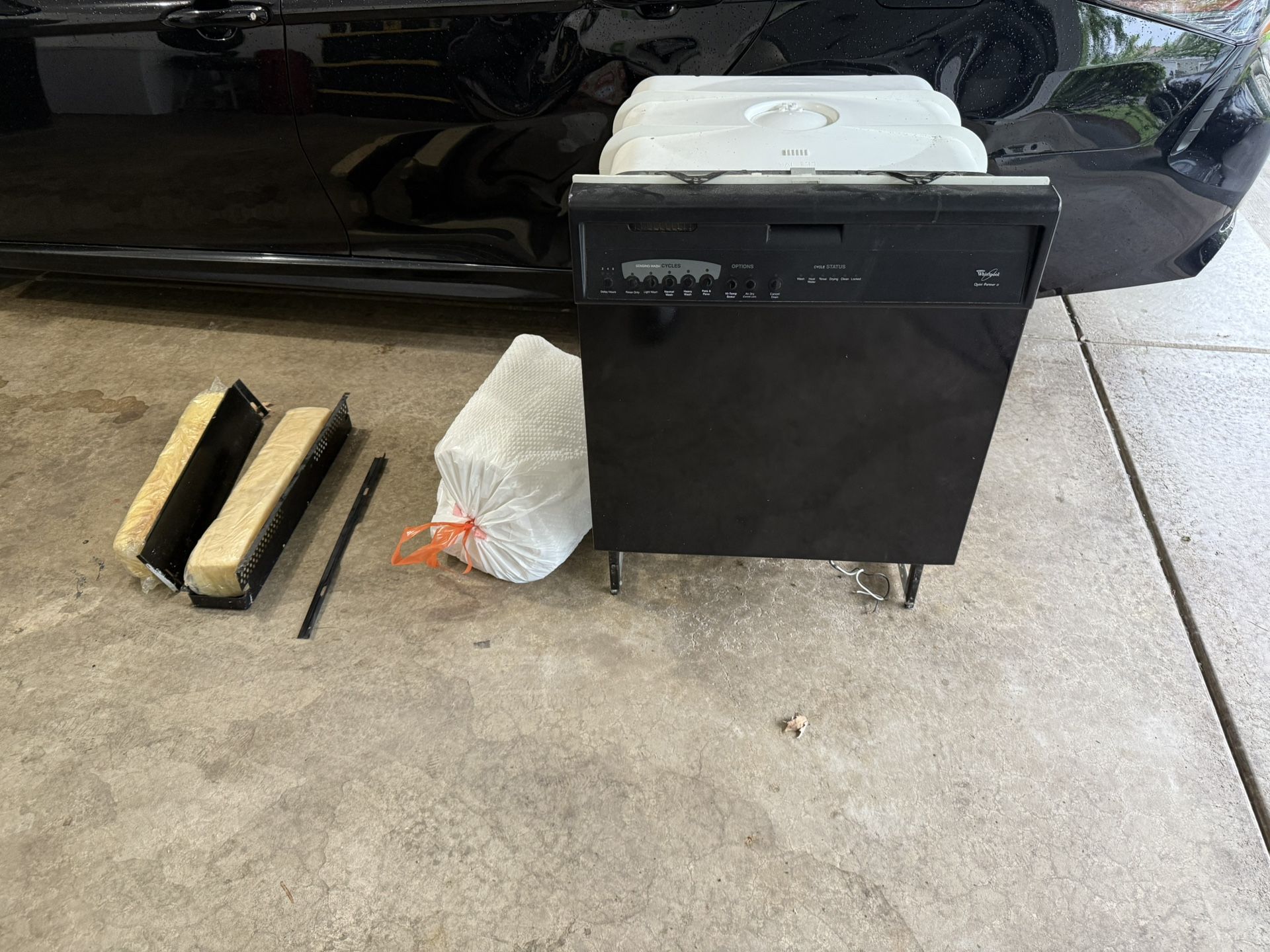 Whirlpool Dishwasher Normal Size