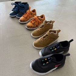 Toddler Sneakers Sizes 8c And 9c