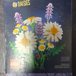 LEGO Botanicals Daisies Building Toy for Kids 11508