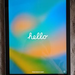 5th Gen iPad GREAT CONDITION 