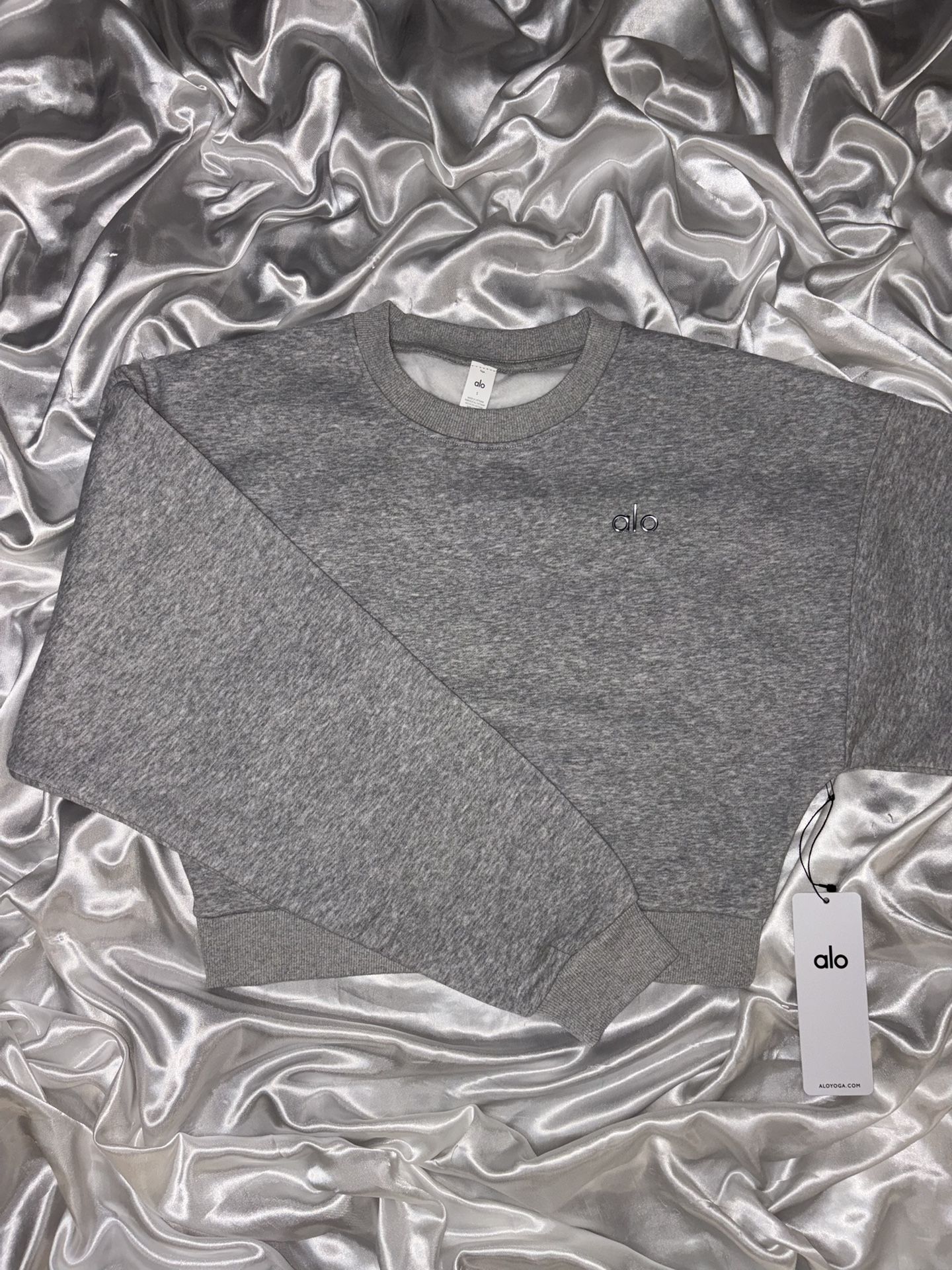 Alo Cropped Sweatshirt