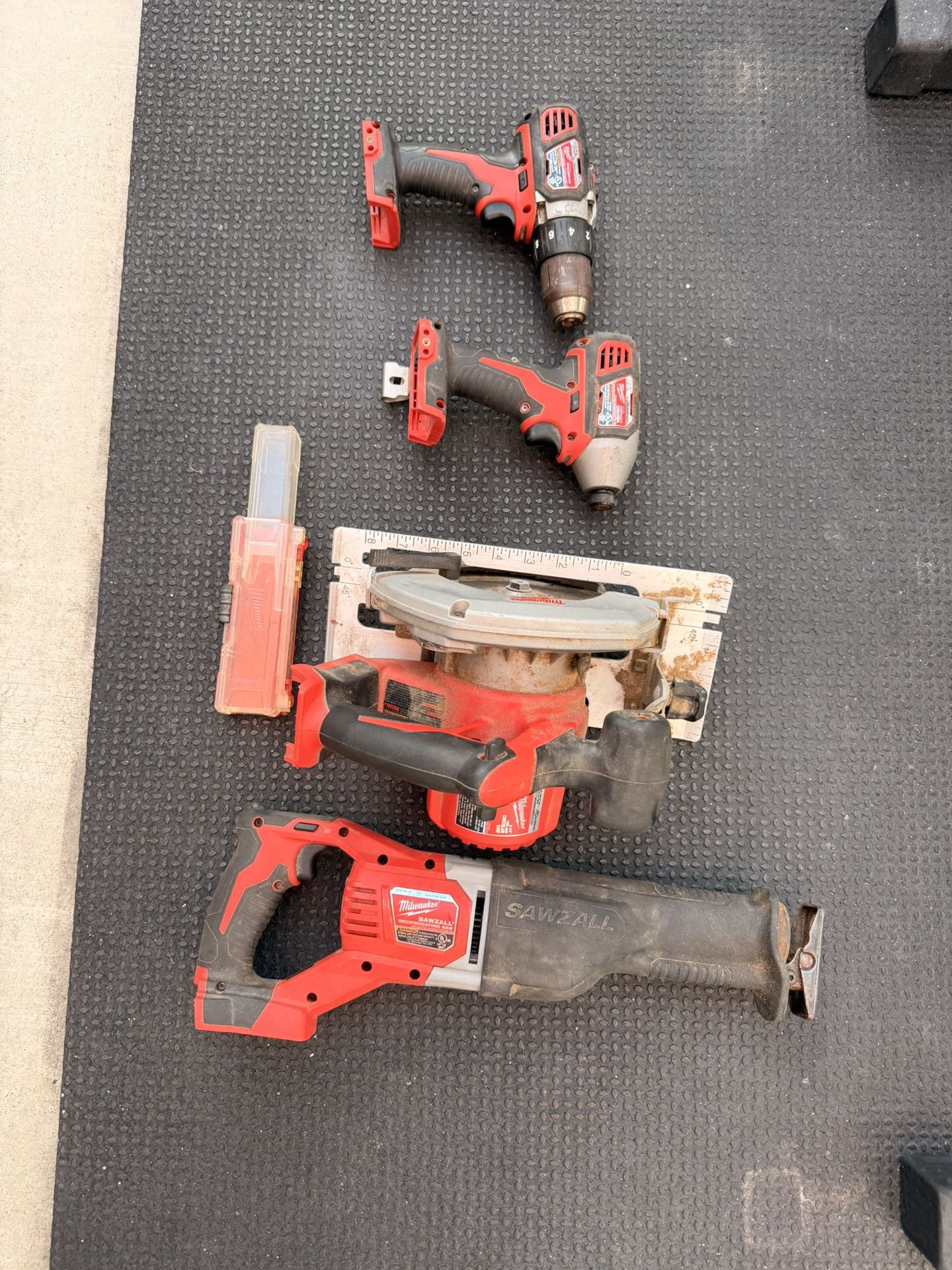 Milwaukee Drills And Saws