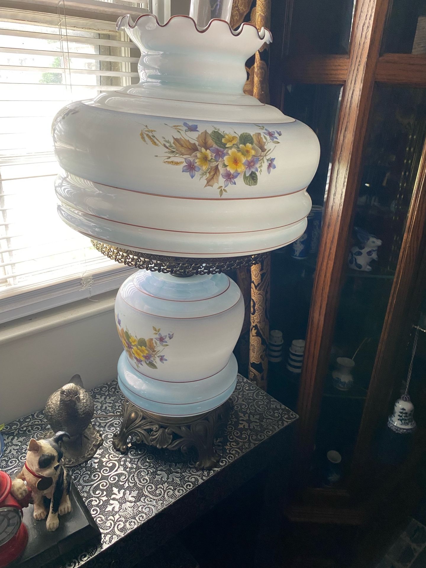Vintage Milk Glass Painted Flowers Hurricane Parlor Brass Table Lamp