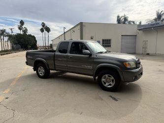 2004 Toyota Tundra