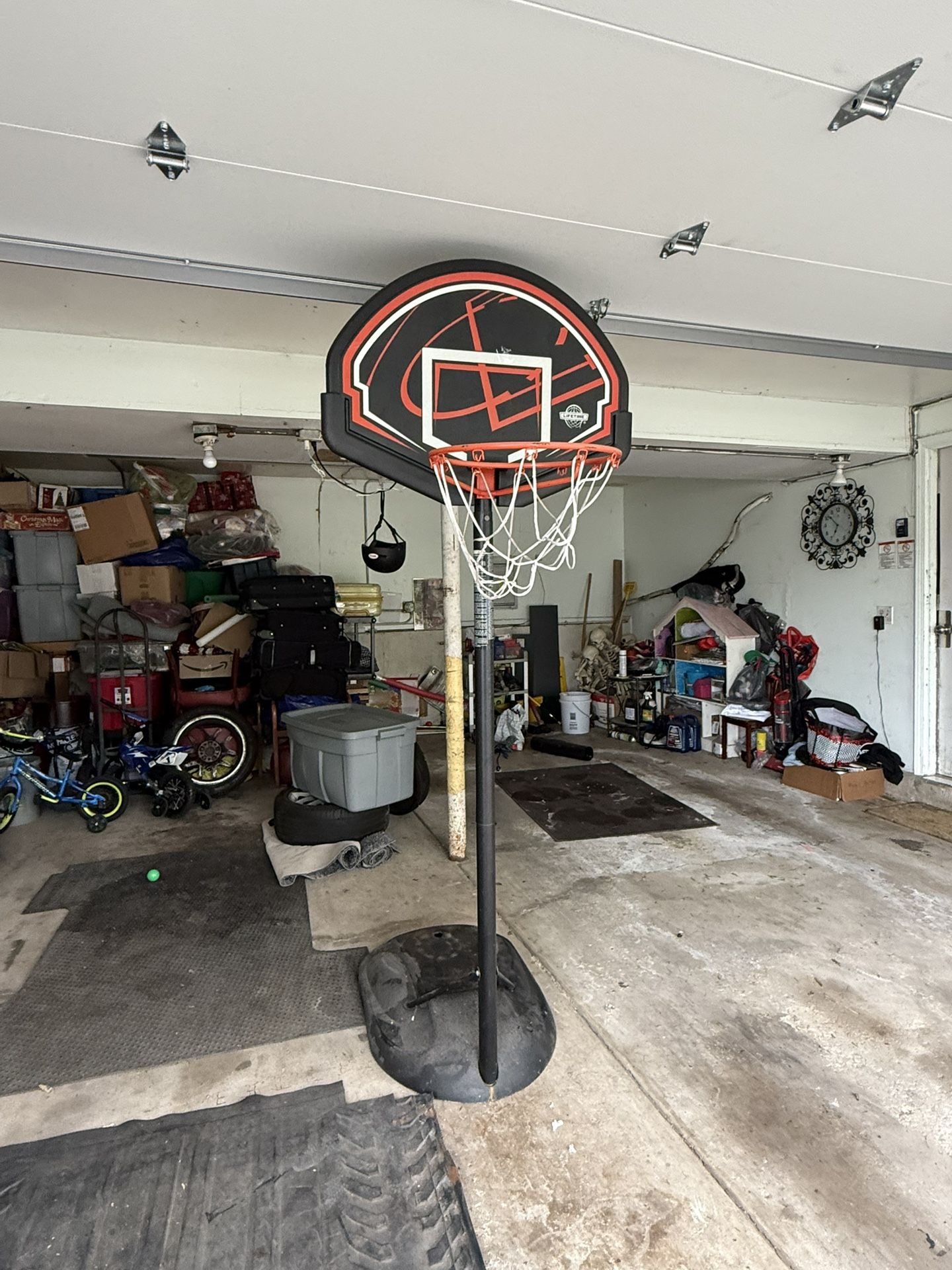 Basketball Hoop