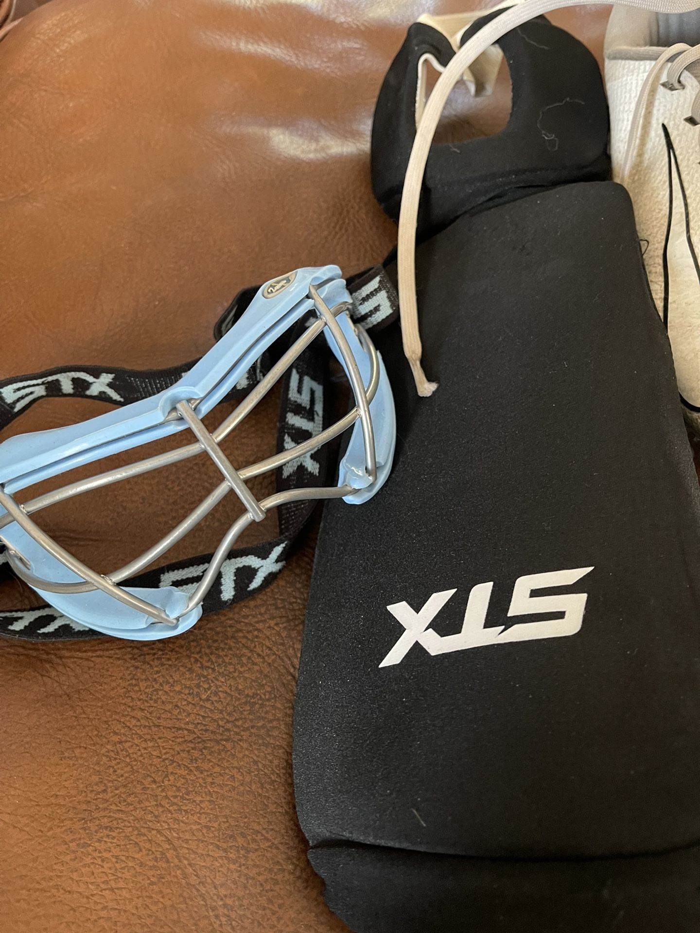 Goggles And STX Knee Pads