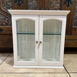 White Two-Door Display Curio Jewelry Cabinet With Glass Panels