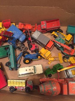 Die cast mini trucks