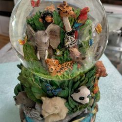 Animal Theme Musical Snow Globe