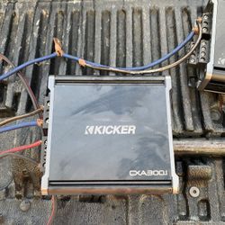 Kicker Amp